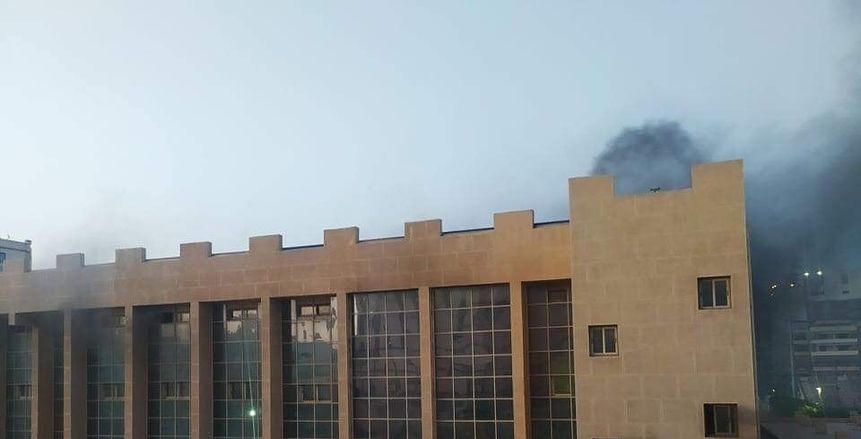 اندلاع حريق في صالة الجمباز بنادي طنطا «صور»