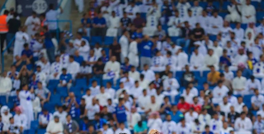بعد استبعاد "الفرج".. نواف العابد يعود لقائمة الهلال السعودي بمونديال الأندية