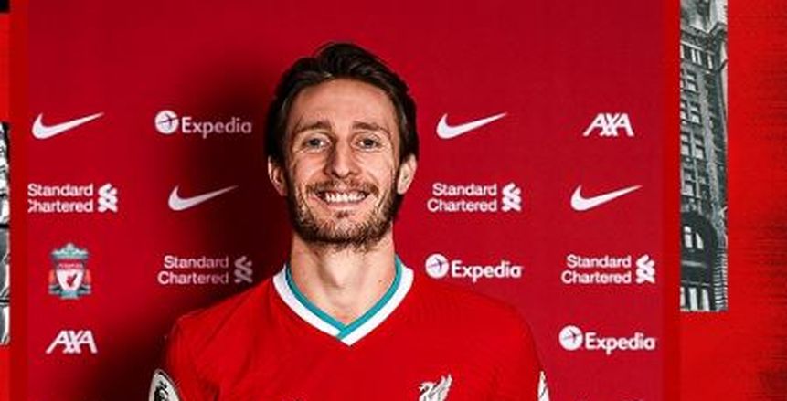 ليفربول يتعاقد مع إند بن ديفيز لتحصين دفاع الفريق