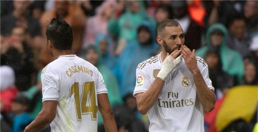 أنشيلوتي يفاضل بين 3 لاعبين لتعويض راموس قبل لقاء البرسا وريال مدريد