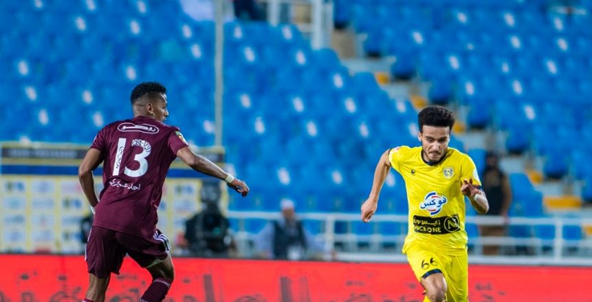 مصطفى فتحي يصنع هدفا في تعادل التعاون أمام الفيصلي بالدوري السعودي