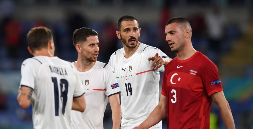 أهلي جدة يعلن تعاقده مع المدافع التركي ميريح ديميرال 