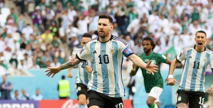 برشلونة يحسم موقفه من استعادة ميسي وجوارديولا