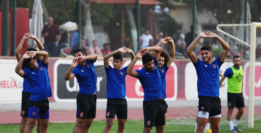 3 لاعبين في الأهلي على رادار بيراميدز