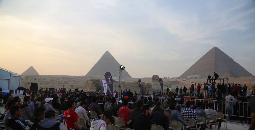 «الصوت والضوء» يشهد حضورًا جماهيريًا كبيرًا لبطولة العالم «ستريت وورك أوت»