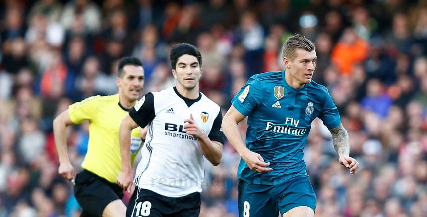 «سولاري» يسعى لفك عقدة «فالنسيا» أمام ريال مدريد
