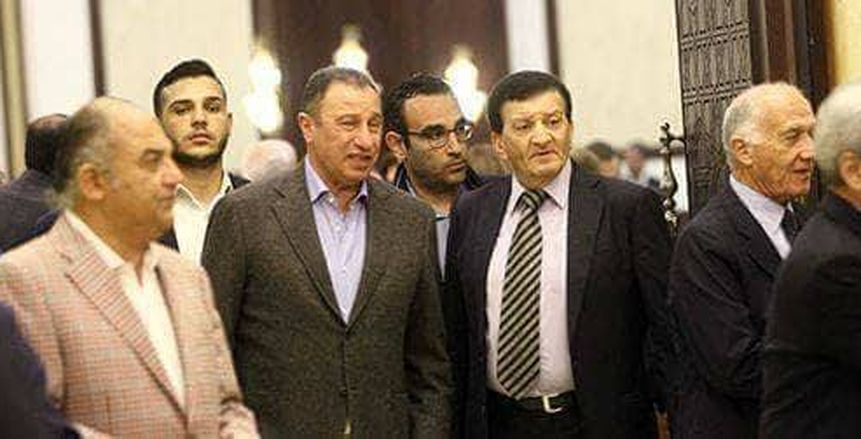 الخطيب يقدم العزاء لأسرة سمير زاهر