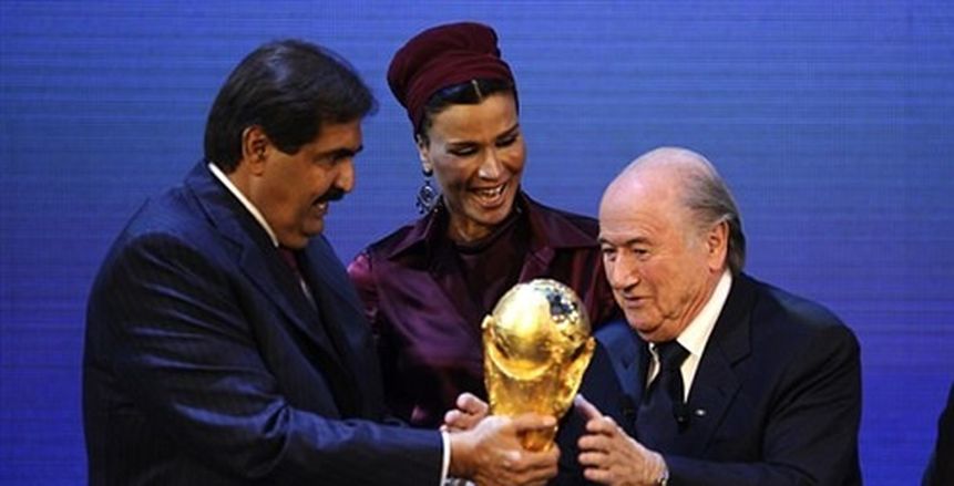 بلاتر: "قطر فازت بتنظيم مونديال 2022 بعد تدخل سياسي"
