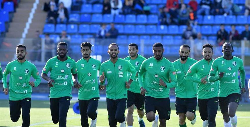 منافس مصر.. اصابة نجم وسط السعودية في مران الأخضر الأول بروسيا