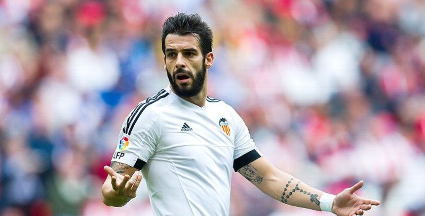 بعد تأهله للدوري الإسباني.. قادش يعلن التعاقد مع نيجريدو