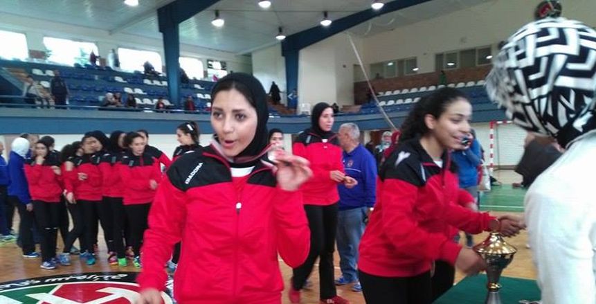 «مرتبط آنسات يد الأهلي»يفوز على هوليوليدو بالدوري