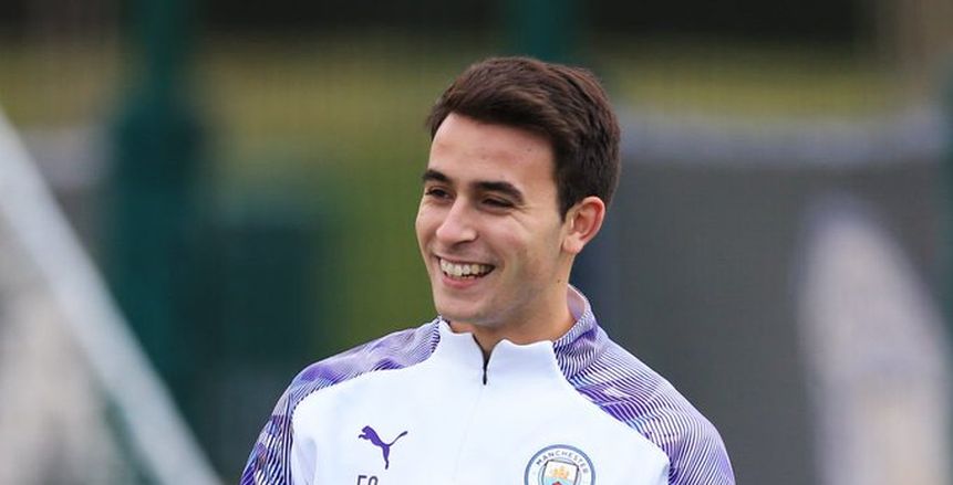 رسميا.. برشلونة يضم إيريك جارسيا من مانشستر سيتي