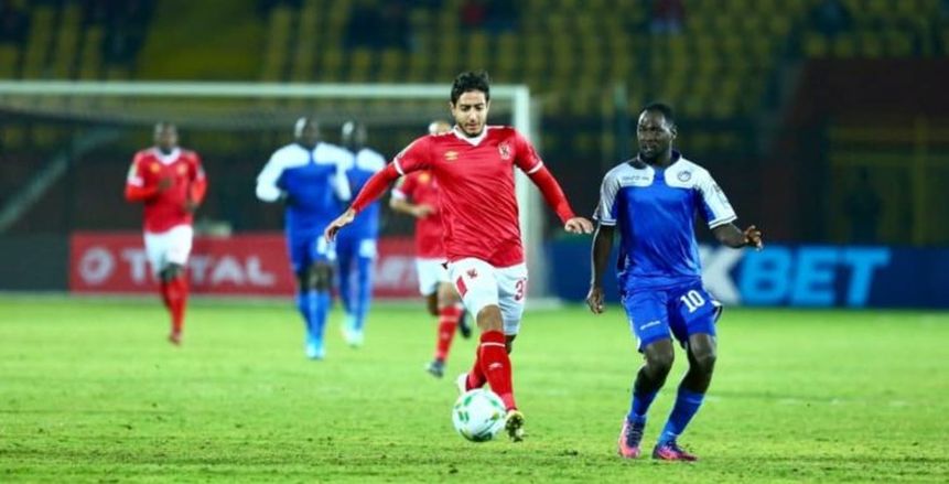 قبل توقيع عقده الجديد.. مدرب منتخب السودان يحضر مباراة الهلال ضد الأهلي