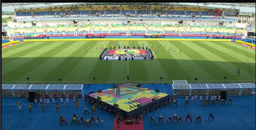 بالصور| عزوف جماهير الجابون عن حضور حفل الإفتتاح بعد دعوات المعارضة