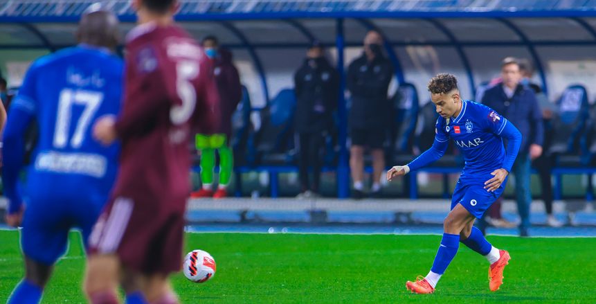 الهلال يتوج بلقب السوبر السعودي على حساب الفيصلي بركلات الترجيح