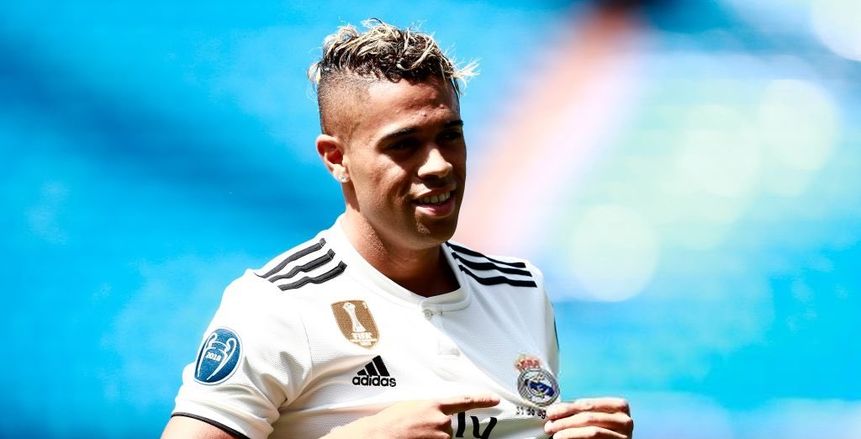 «دياز» يوضح سر ارتدائه القميص رقم «7» في ريال مدريد
