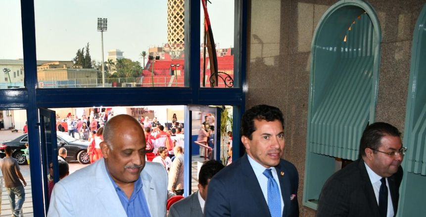 وزير الشباب والرياضة يشهد افتتاح بطولة كأس الكؤوس الإفريقية لكرة اليد
