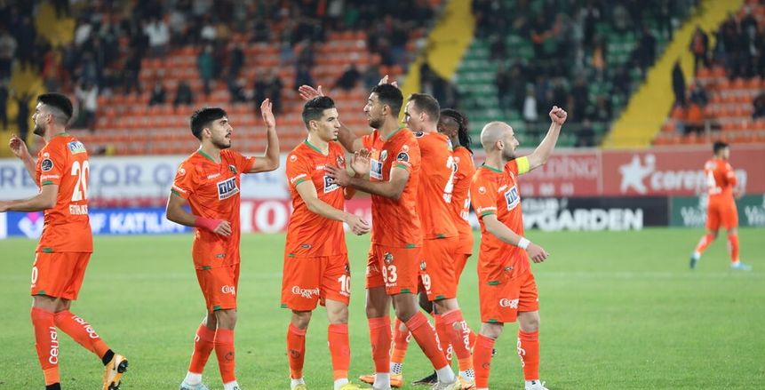 ألانيا سبور يتعادل أمام جيرسون في الدوري التركي بمشاركة كوكا