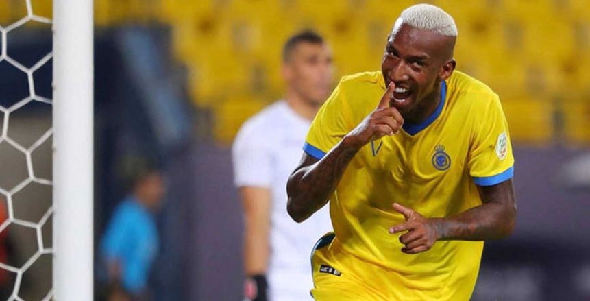 النصر يتعادل مع الهلال بـ10 لاعبين في نصف نهائي دوري أبطال آسيا