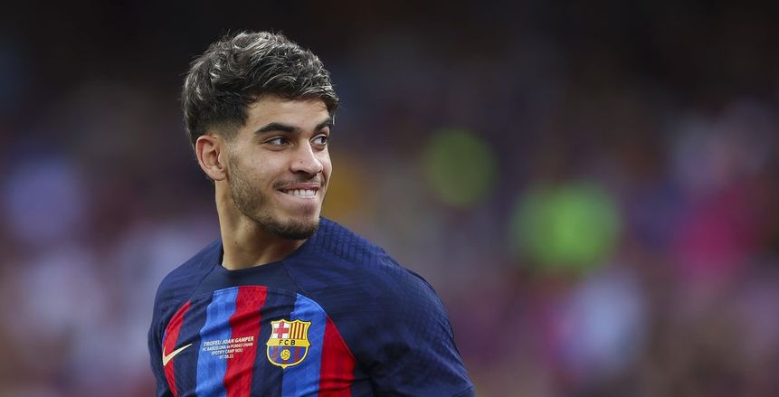 تشافي يطلب بقاء عبد الصمد الزلزولي في برشلونة