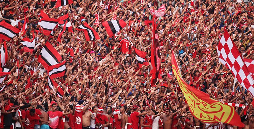 بالفيديو| تذاكر مباراة الوداد وزاناكو تتسبب في بتر جزء من أصبع مشجع ودادي