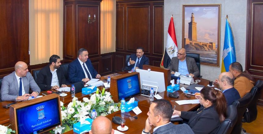 محافظ الإسكندرية ورئيس «رياضة النواب» يبحثان تذليل معوقات الاتحاد والأوليمبي والترام