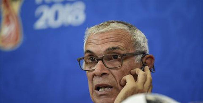 فلسطين تطيح بـ كوبر ومساعديه من تدريب أوزبكستان