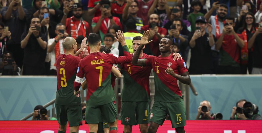 البرتغال يهزم البوسنة بثلاثية في تصفيات أوروبا.. وإلغاء هدف لرونالدو
