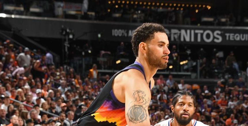 عبدالرحمن نادر يقترب من إنجاز تاريخي.. ليس أول مصري يخوض نهائي NBA