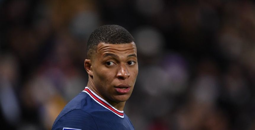 مبابي يتلاعب بريال مدريد ويقترب من تجديد عقده مع باريس سان جيرمان