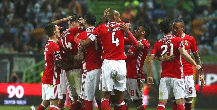 رسميا.. يان فيرتونخين لاعب توتنهام السابق ينضم لبنفيكا البرتغالي