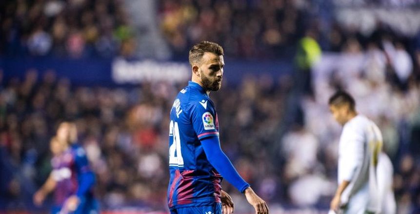 ليفانتي يسقط ريال مدريد,, ويمنح برشلونة الصدارة "فيديو"