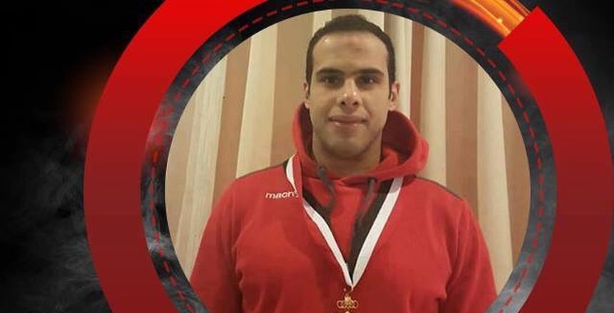 "السيسي" يهدي رباعي "يد الأهلي" وسام الجمهورية من الطبقة الأولى