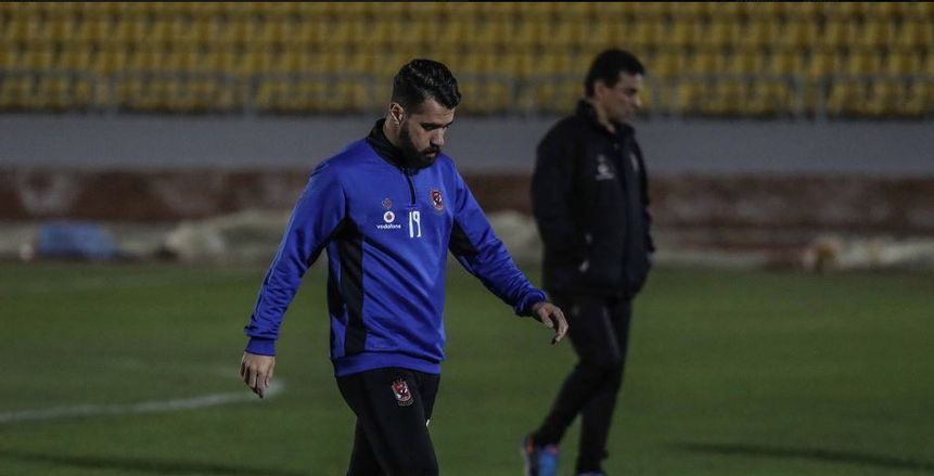 عاجل|  الأهلي يوقع غرامة مالية على عبدالله السعيد