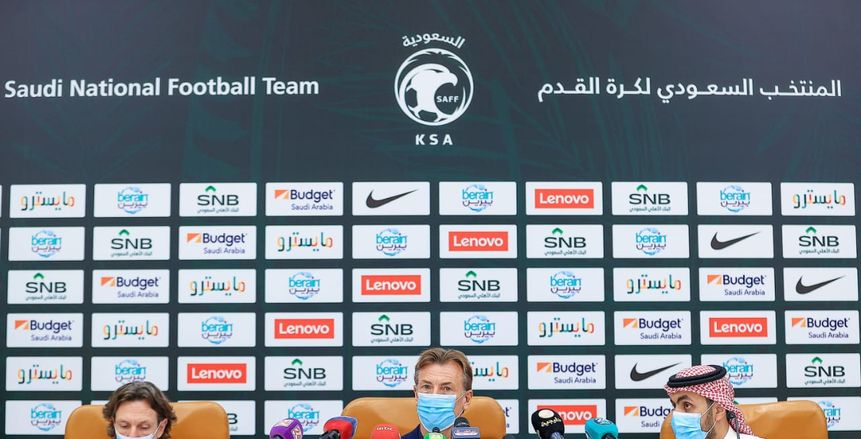 رينارد لن يقود السعودية في كأس العرب.. ويعلن القائمة