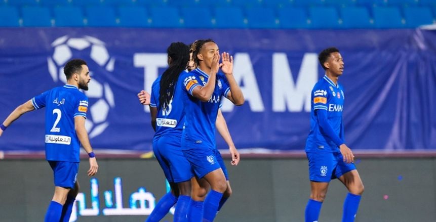 الدوري السعودي.. الهلال يواصل الصدارة والنصر يحقق أكبر فوز في البطولة