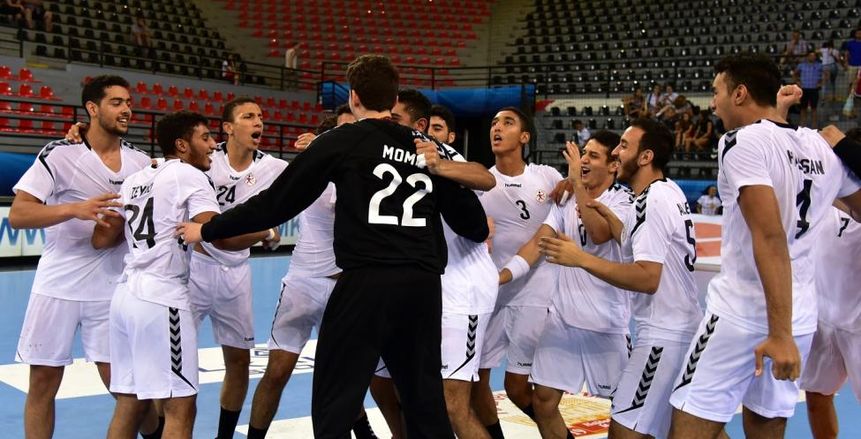 رئيس اتحاد كرة اليد: منتخب الناشئين قادر على صنع المعجزة أمام ألمانيا