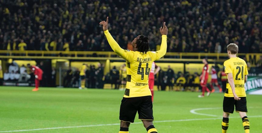 "باتشواي" يقود دورتموند لتحقيق فوزا قاتلا على فرانكفورت