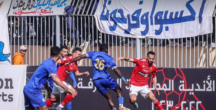إيهاب الخطيب يكشف عودة ثنائي الفريق السابق لـ الأهلي في الموسم المقبل
