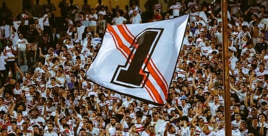 بالألعاب النارية.. احتفالات هستيرية من جماهير الزمالك في شوارع القاهرة