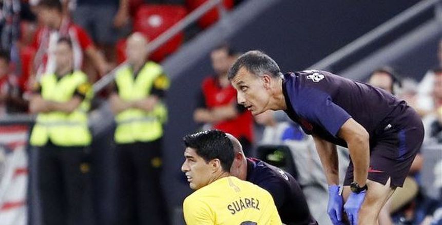 برشلونة يعلن غياب لويس سواريز حتى نهاية الموسم