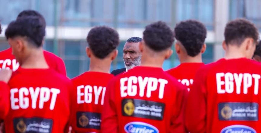 السفير المصري بالمغرب يطمئن على بعثة منتخب الناشئين  