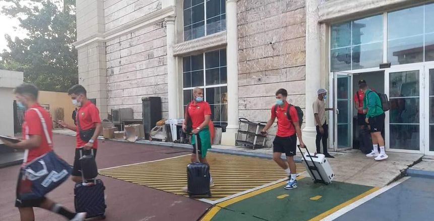 منتخب المغرب يغادر غينيا بعد أزمة الانقلاب العسكري