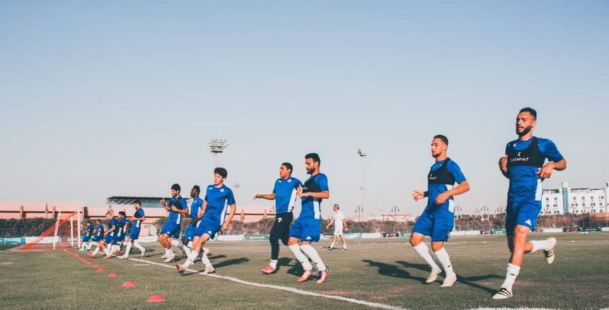 بيراميدز يحدد موعد عودة التدريبات بعد اجتماعات الخماسية مع الأندية
