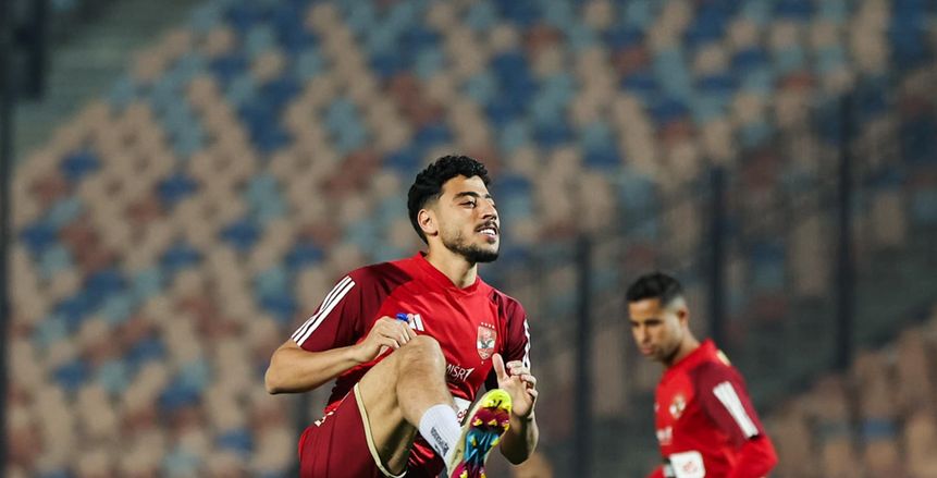 استبعاد أكرم توفيق من مباراة الأهلي وفاركو للإصابة