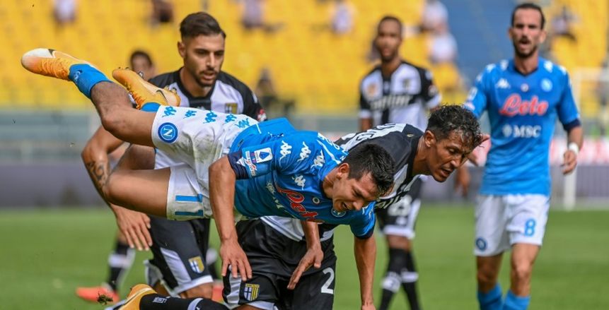 نابولي يفوز على بارما بهدفين في الدوري الإيطالي (فيديو)