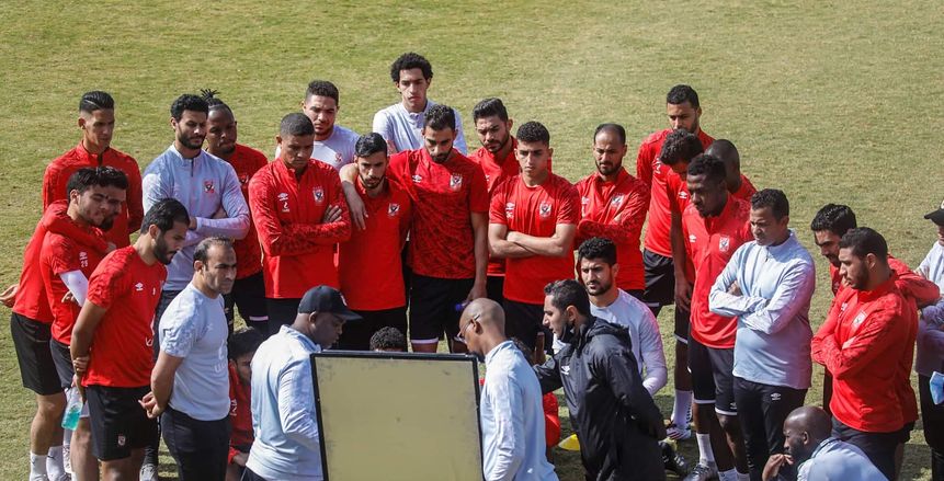 موسيماني يكشف نقاط ضعف فيتا كلوب للاعبي الأهلي