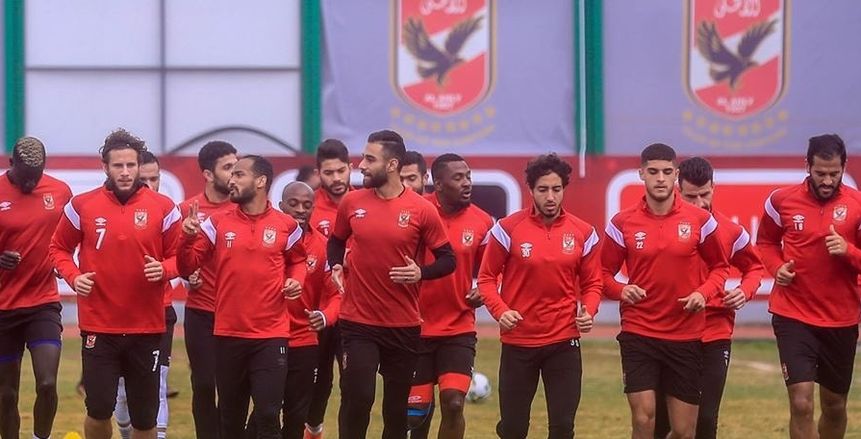الأهلى: نفاد تذاكر مباراة صن داونز.. وتحذيرات من مشاركة «صبحى» أساسياً