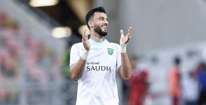 عمر السومة يعلن استعداده لتخفيض راتبه مع أهلي جدة