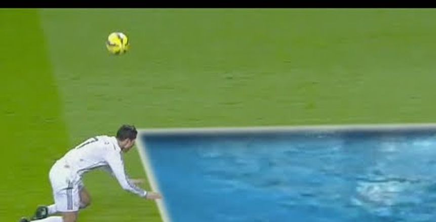 «سبورت» تفند مزاعم الصحف المدريدية حول إهداء الليجا لبرشلونة